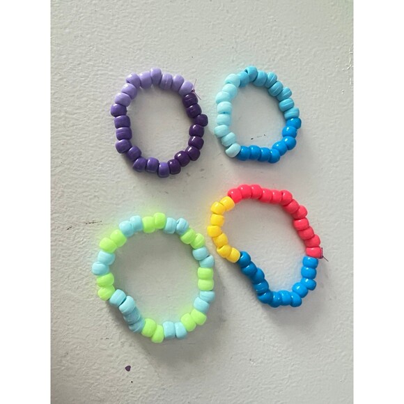 Set of 27 Elastic Beaded Bracelets - Picture 3 of 8